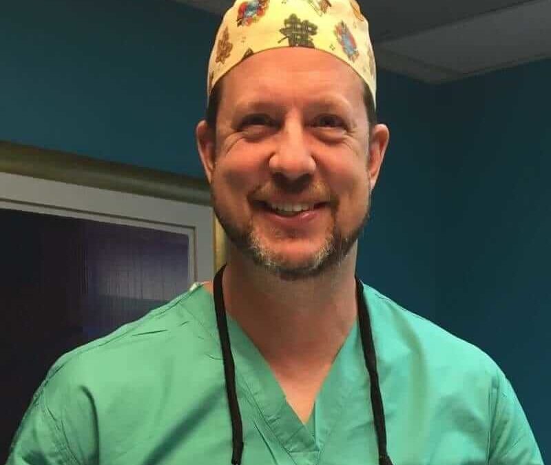 Dr. Colin Knight, Surgeon in Miami, FL